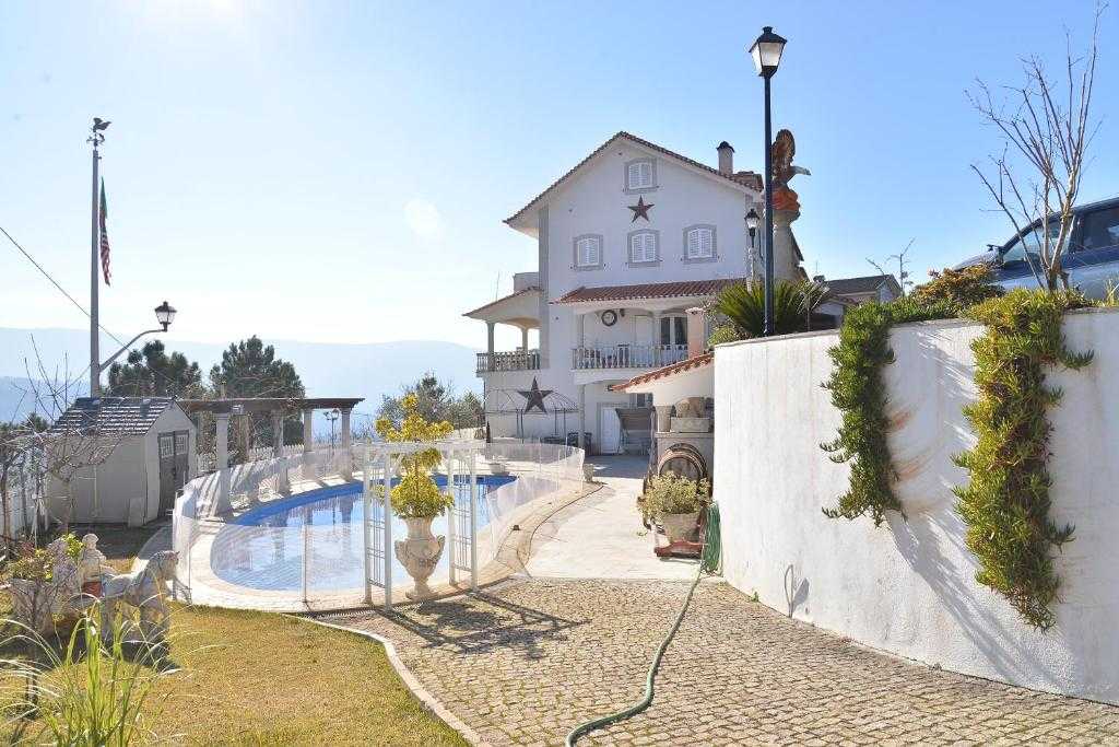 Casa Estrela de Alva - view of the property in Serra da Estrela